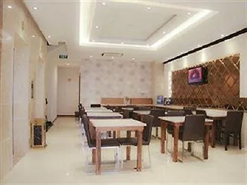 Valentine Hotel Saigon - Bui Vien Street Хошимин